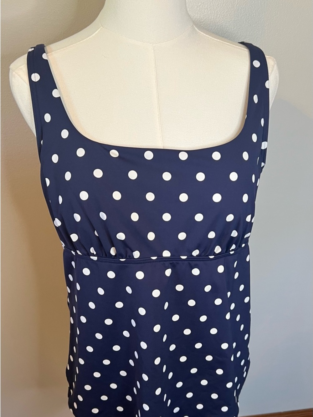 Lands End Navy White Polka Dot Tankini Top Womens Swimwear Size 14 Empire Waist